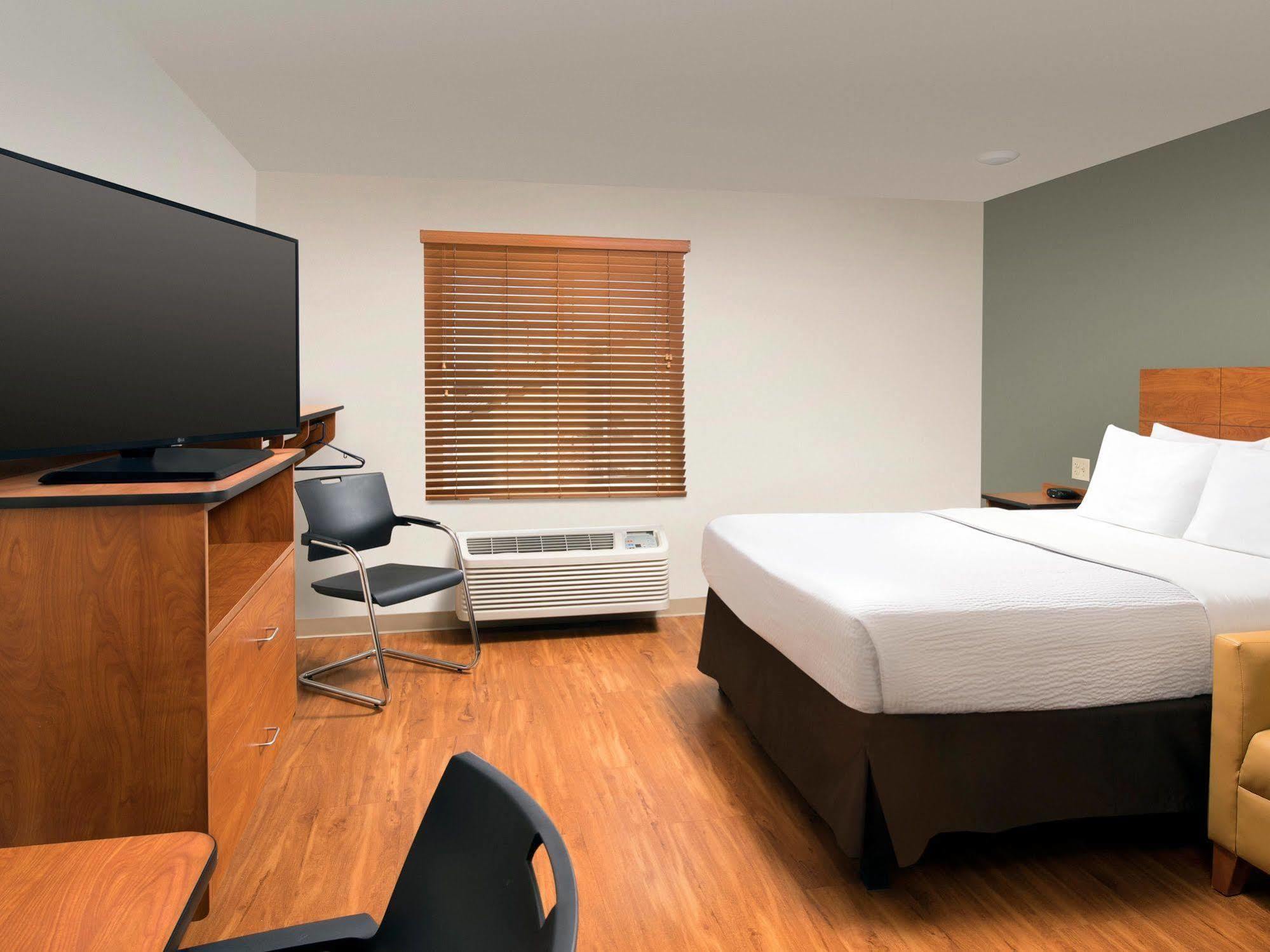Extended Stay America Suites - Denver - Airport Aurora Exterior photo