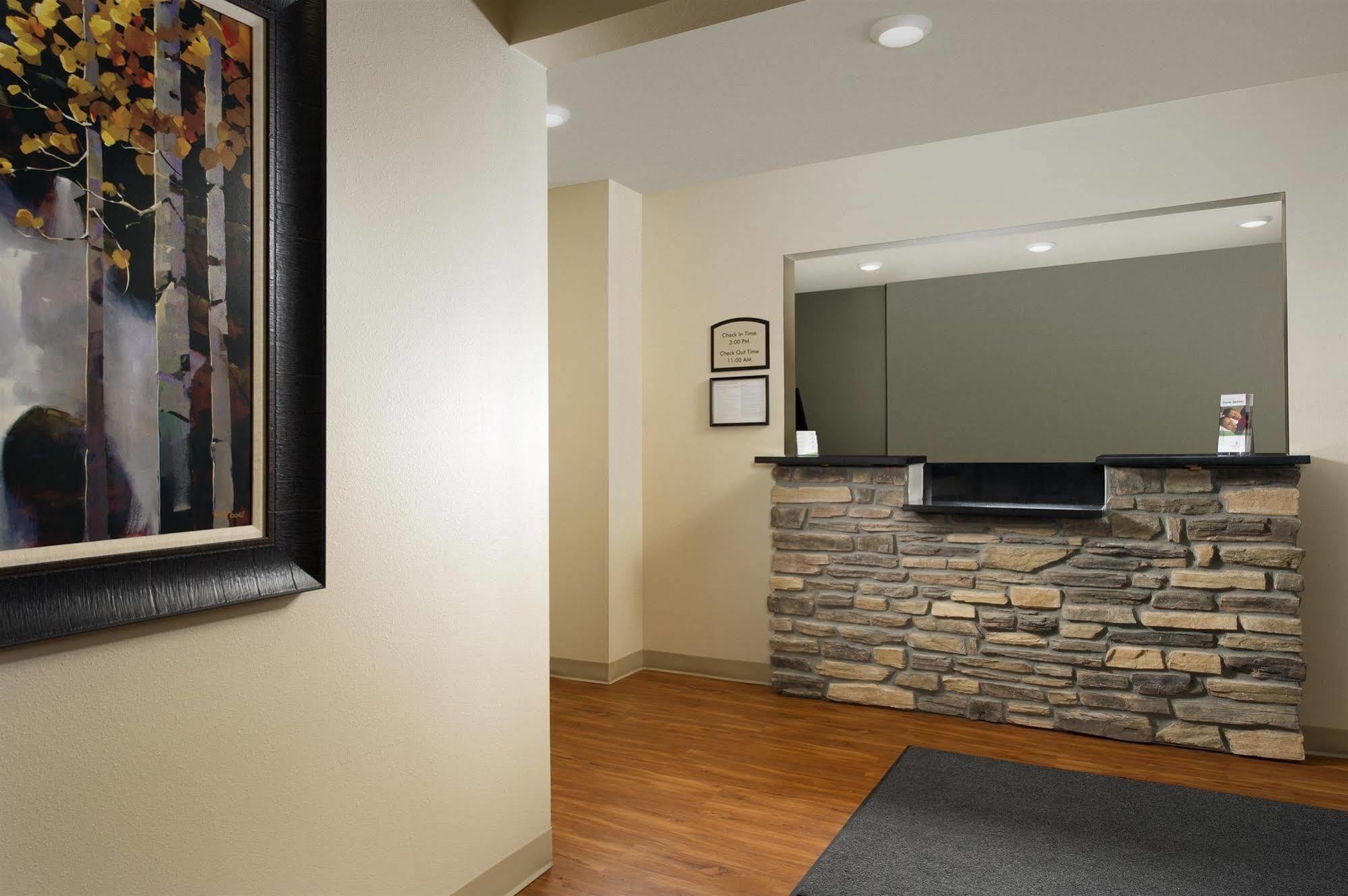 Extended Stay America Suites - Denver - Airport Aurora Exterior photo