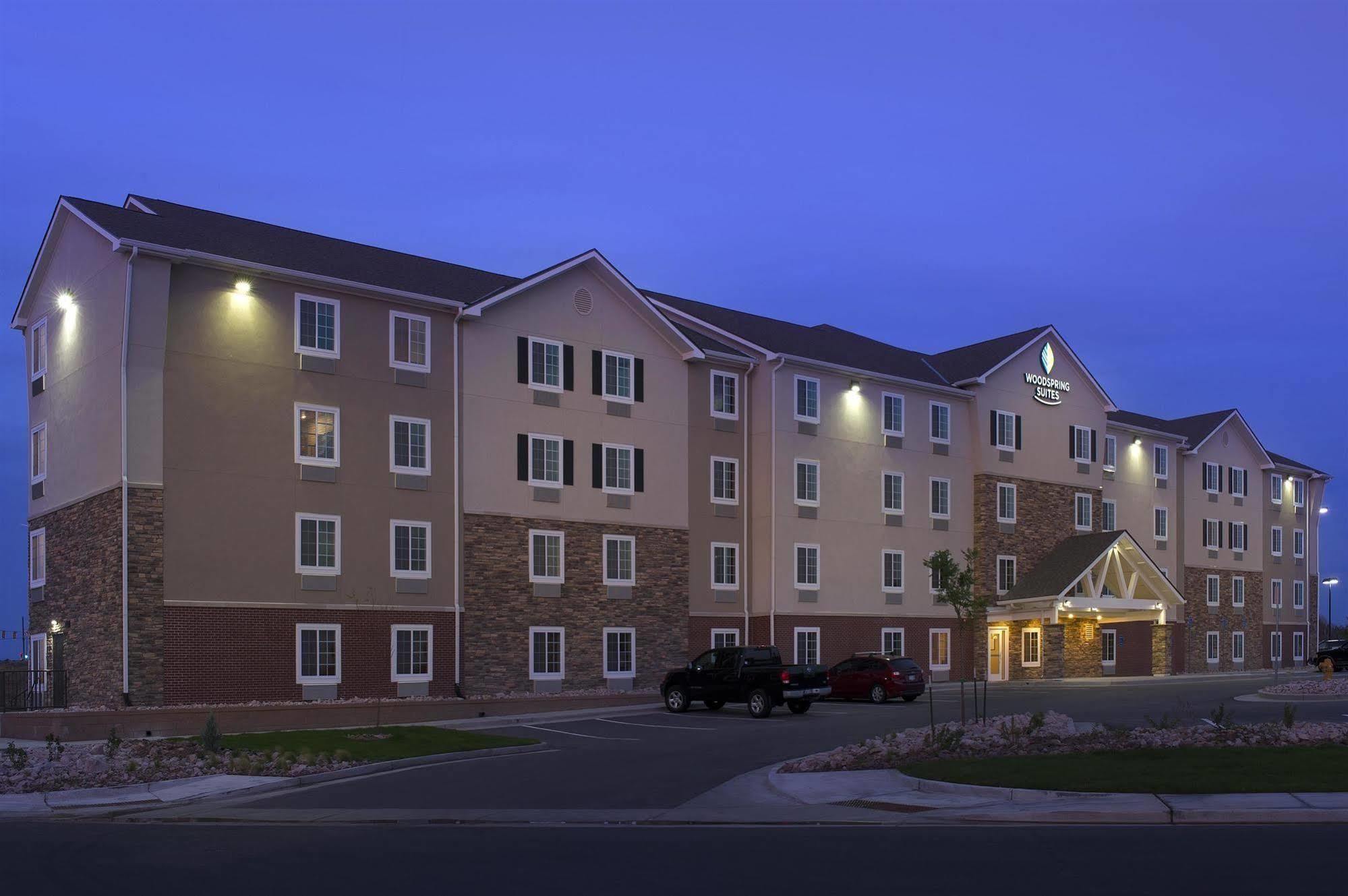 Extended Stay America Suites - Denver - Airport Aurora Exterior photo